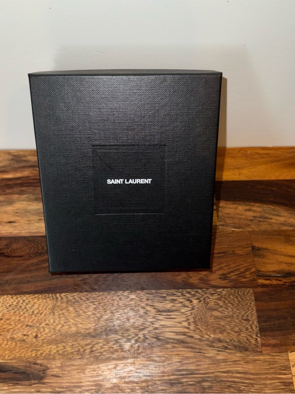 Saint Laurent Black leather slide out card holder 100% authentic - Picture 9 of 9